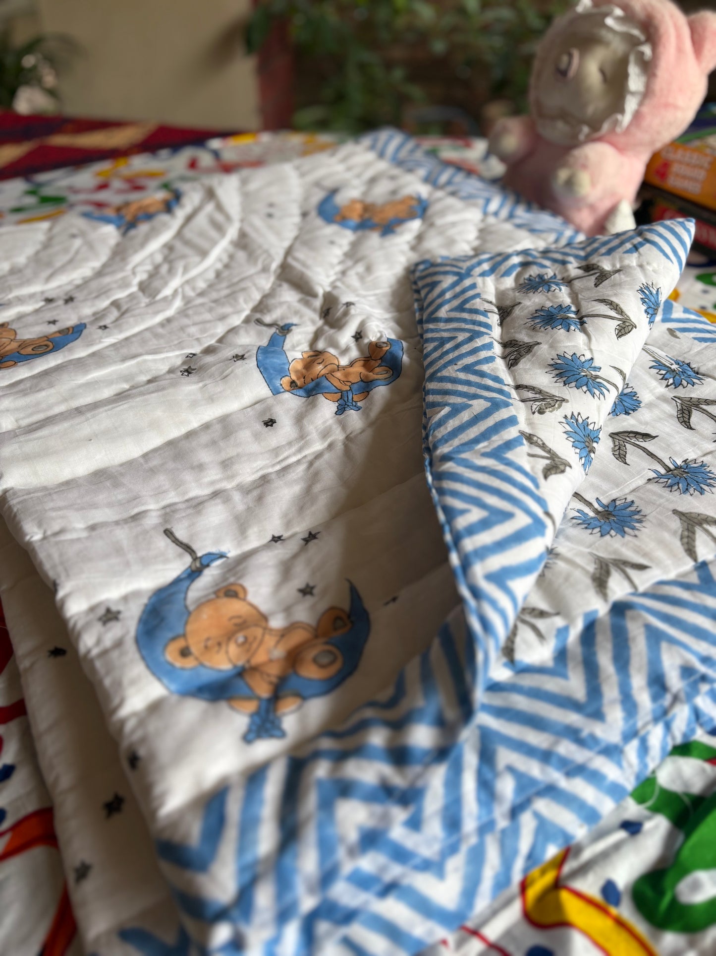 Sleepy Bear Handblock Baby Quilt (Surgical Cotton)