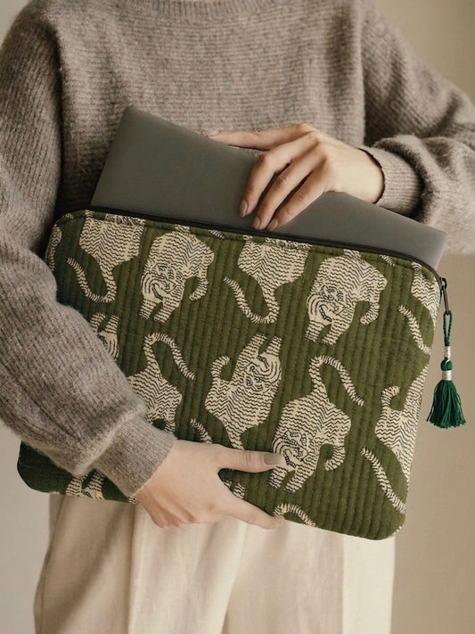 Hand Block Laptop Sleeve | Green | MacBook Air & iPad Case