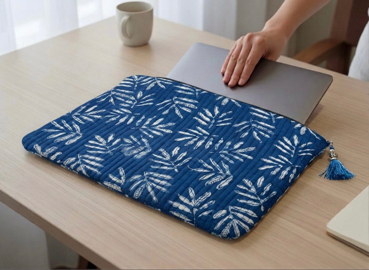 Hand Block Laptop Sleeve | MacBook Air & iPad Case