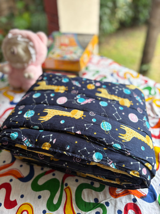 Planet Giraffe Baby Quilt (Surgical Cotton)