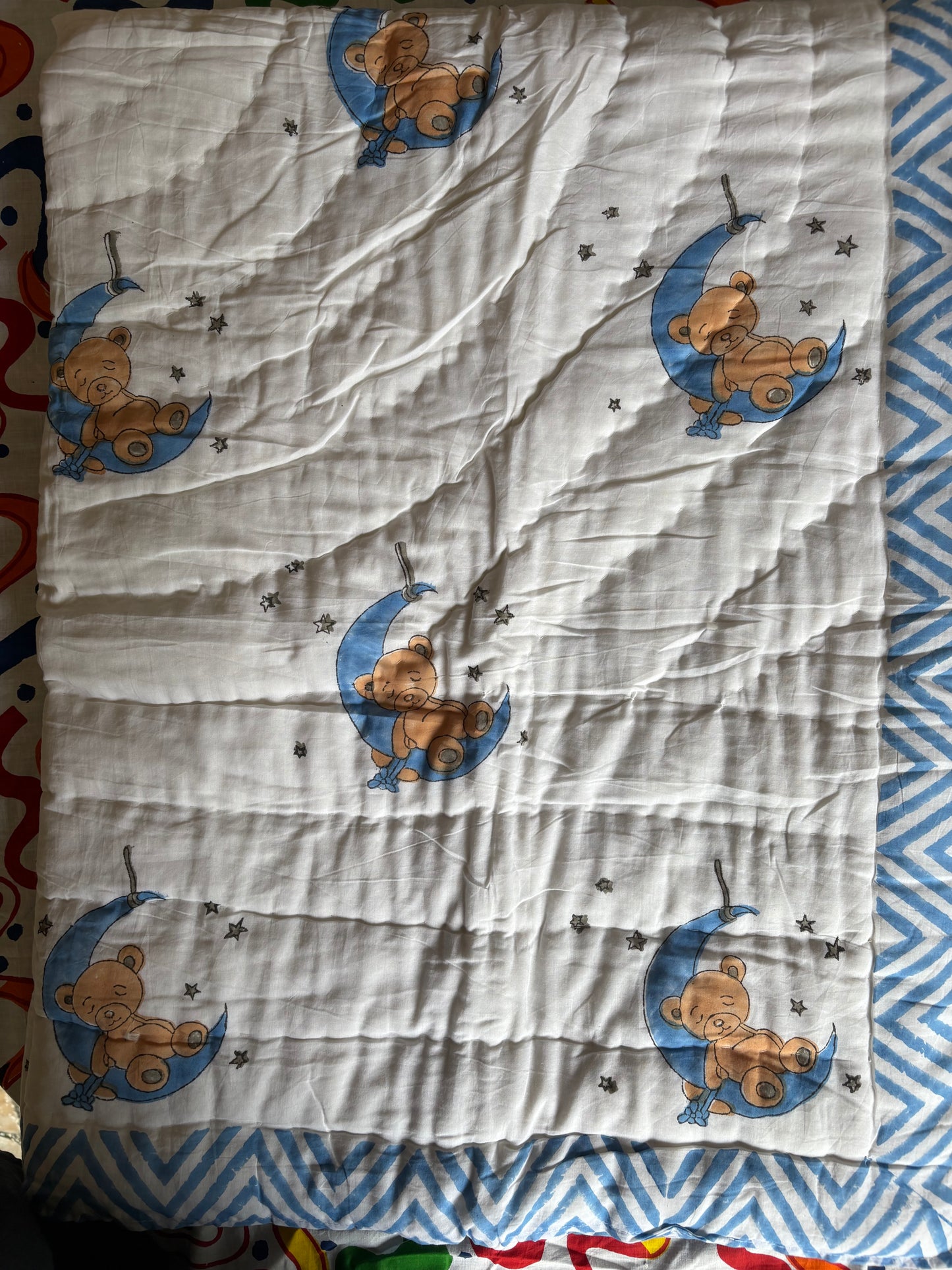 Sleepy Bear Handblock Baby Quilt (Surgical Cotton)