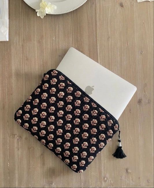 Hand Block Laptop Sleeve | MacBook Air & iPad Case