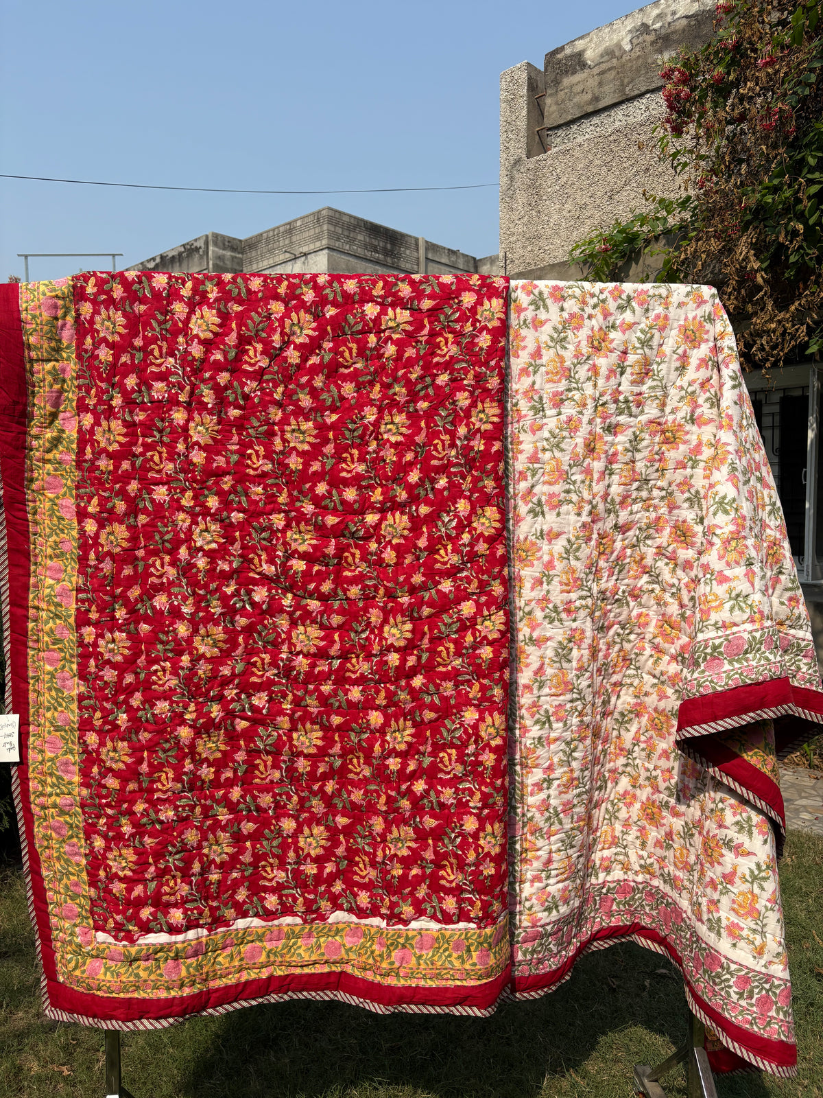 Pomegranate Reversible Cotton Single Quilt (Razai)