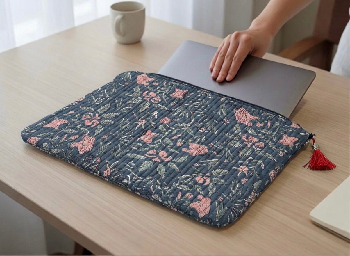 Hand Block Laptop Sleeve | MacBook Air & iPad Case