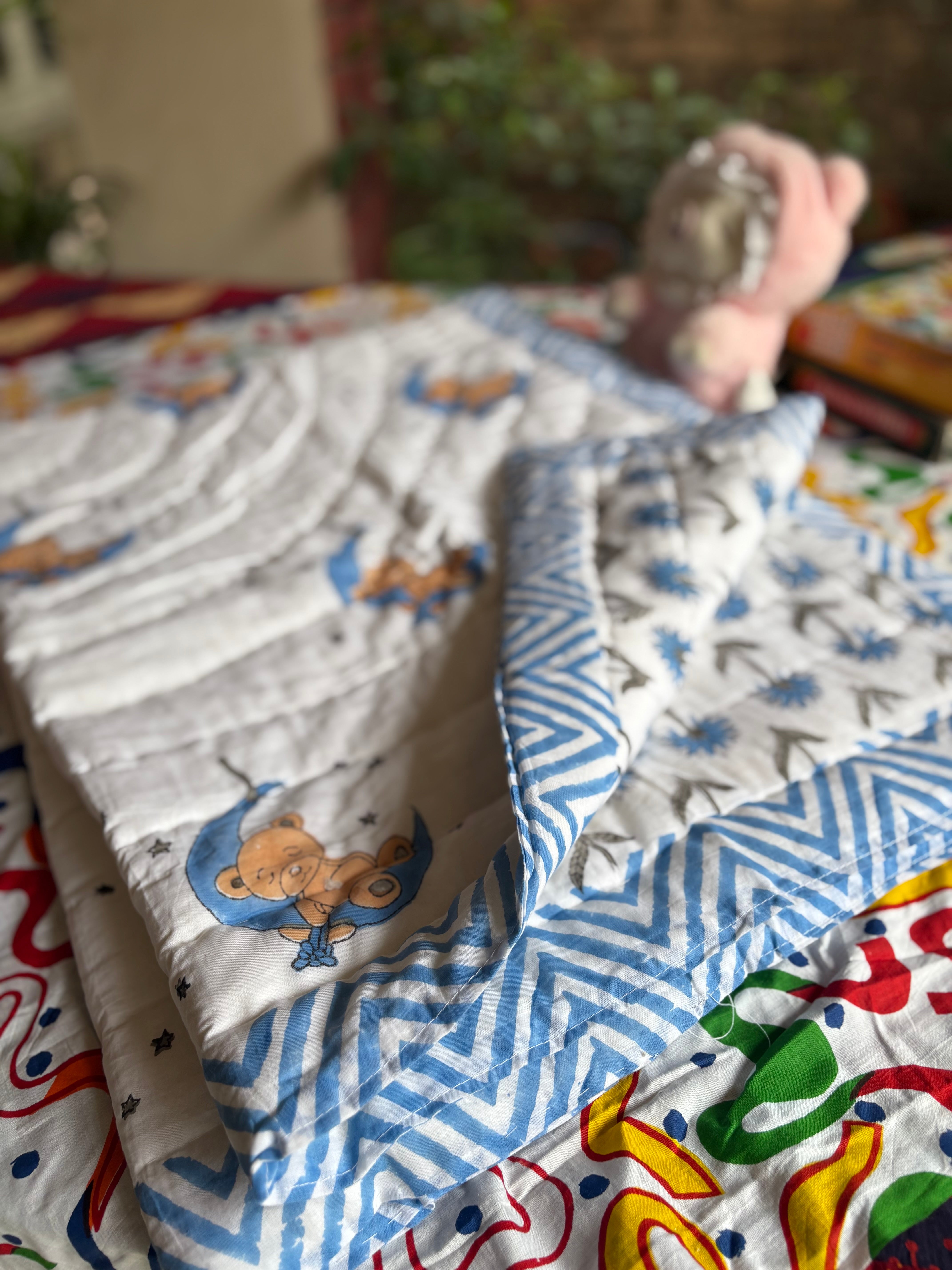 Sleepy Bear Handblock Baby Quilt (Surgical Cotton)