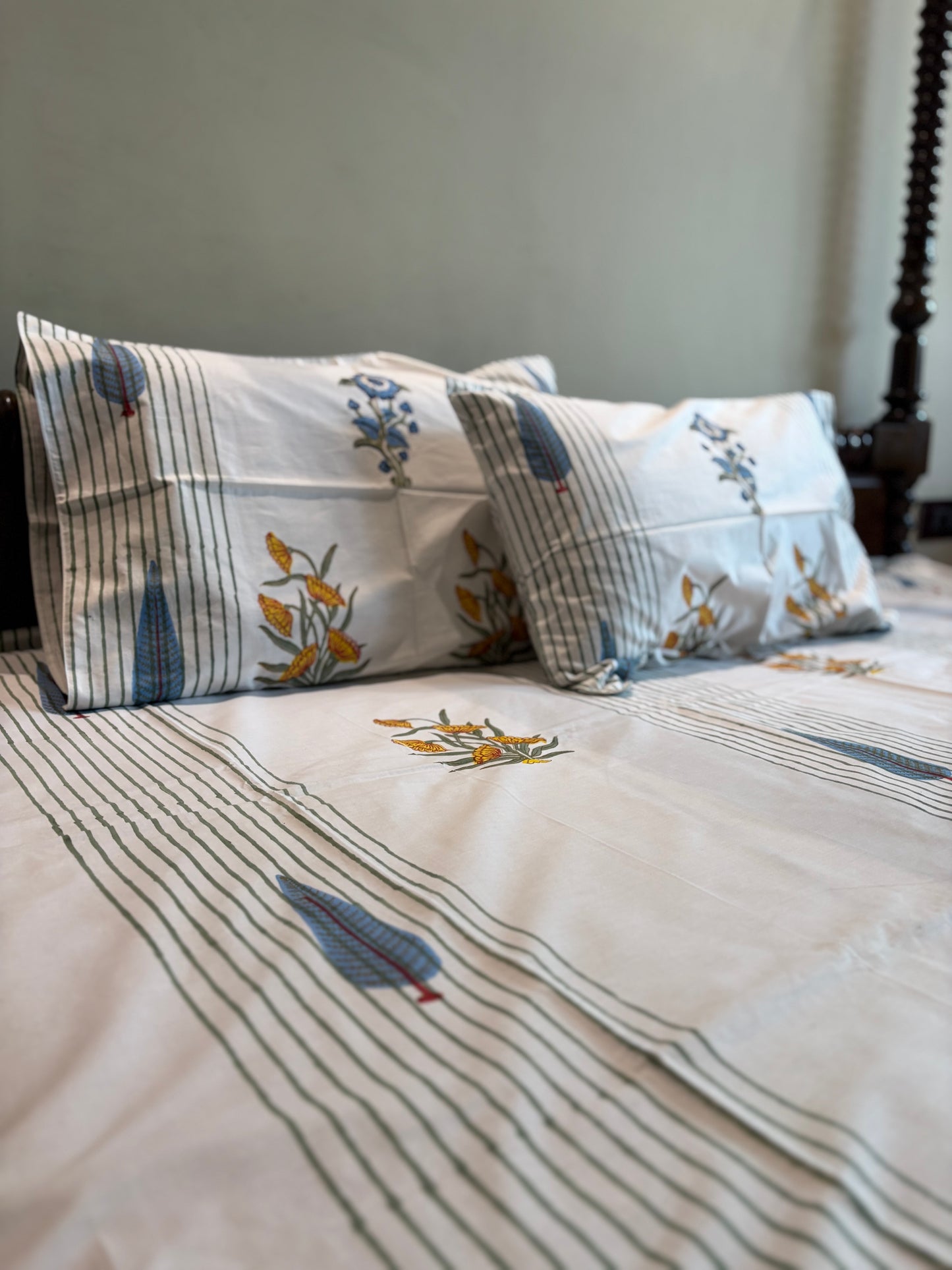 Percale Poppy Palm Jaipur Handblock Bedsheet