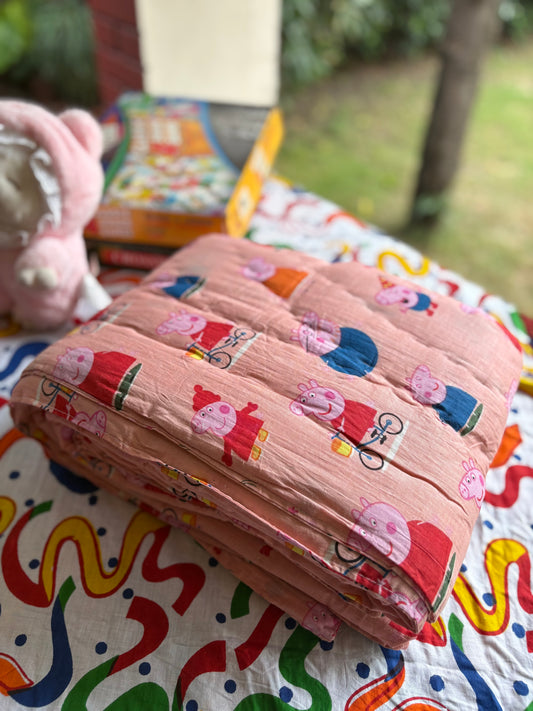 Peppa Pig Handblock Baby Quilt (Surgical Cotton)