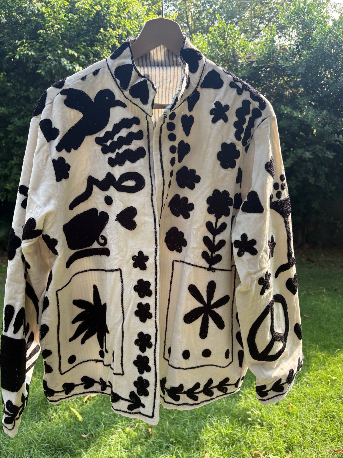 Sabr Shukr Hand Embroidered Suzani Jacket
