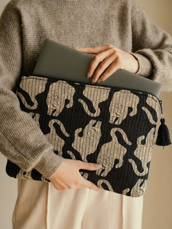 Hand Block Laptop Sleeve | Black | MacBook Air & iPad Case