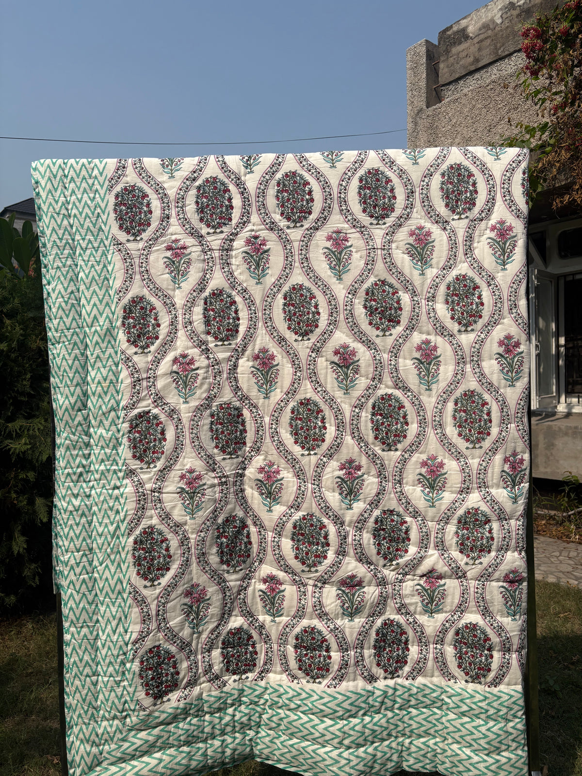 Mughal Reversible Cotton Single Quilt (Razai)