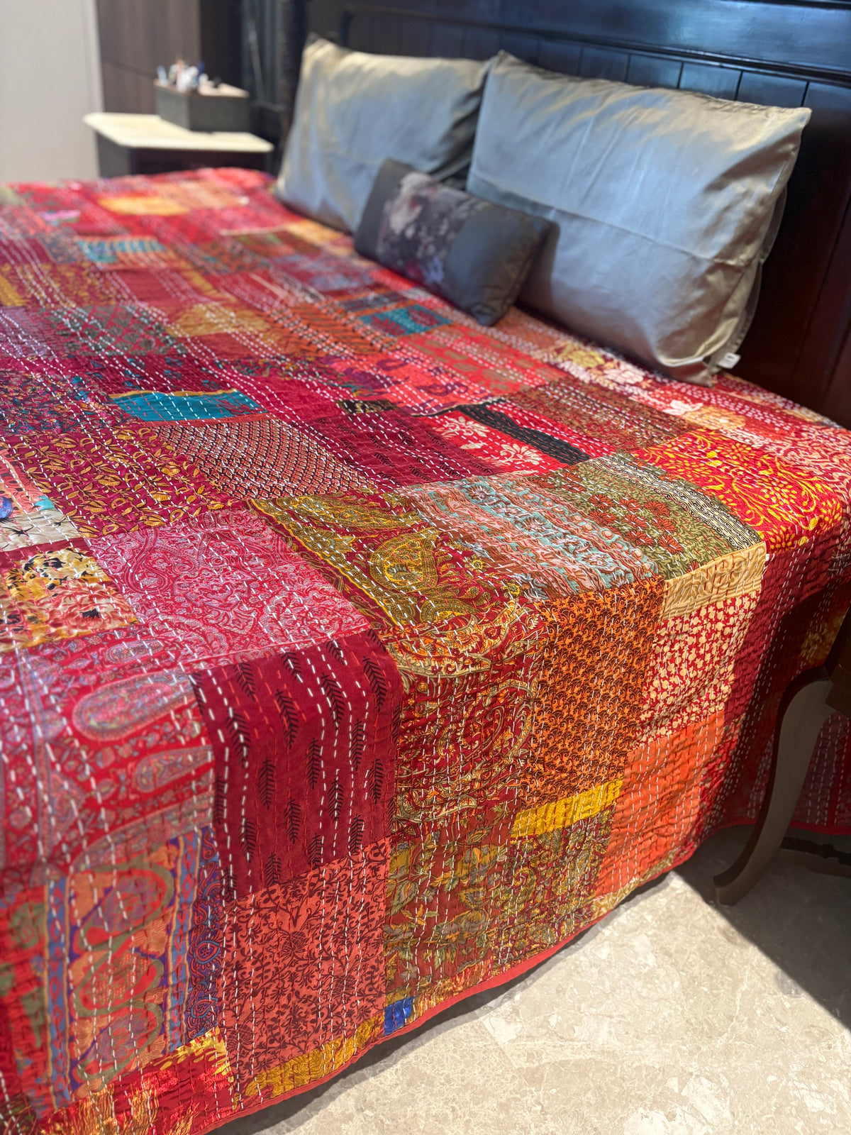Silk Kantha Quilted Bedcover (Red)
