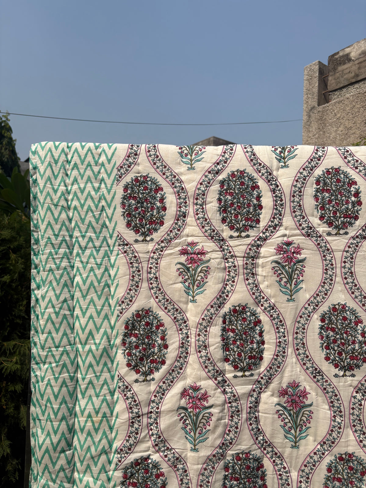 Mughal Reversible Cotton Single Quilt (Razai)