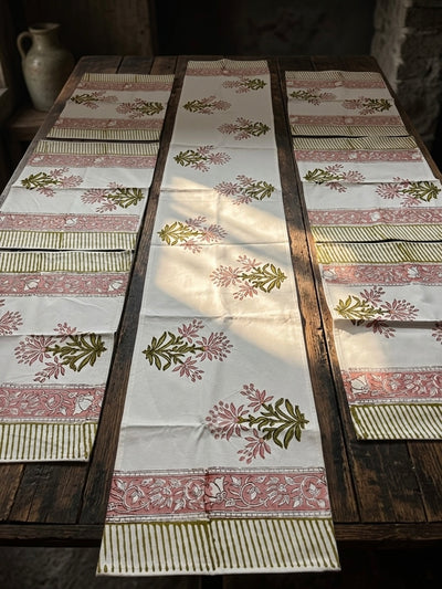 Hand Block Canvas Table Runner & 6 Mats Set